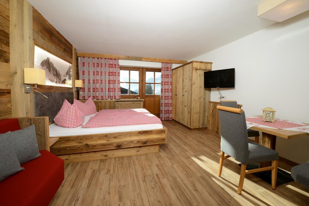 Haus Panorama Apartment Reit im Winkl Room photo